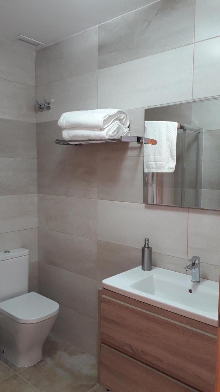 โอ ตรันกาโย Hotel Viana do Bolo ภายนอก รูปภาพ